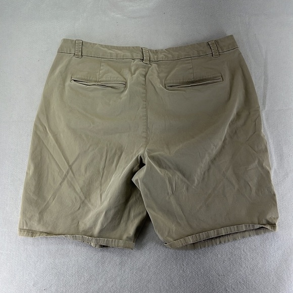 Sonoma Bermuda Mid Rise Tan Shorts Womens Size 16 - Picture 2 of 9